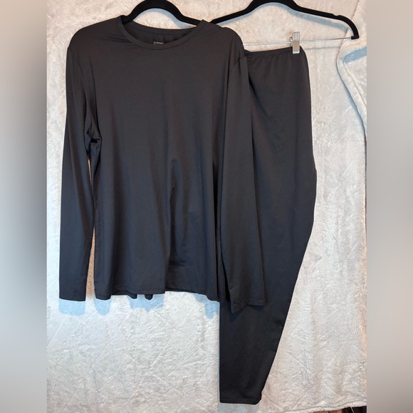 ClimateRight by Cuddl Duds Black Thermal Base Layer Set — XXL — Top & Pants - Picture 1 of 12